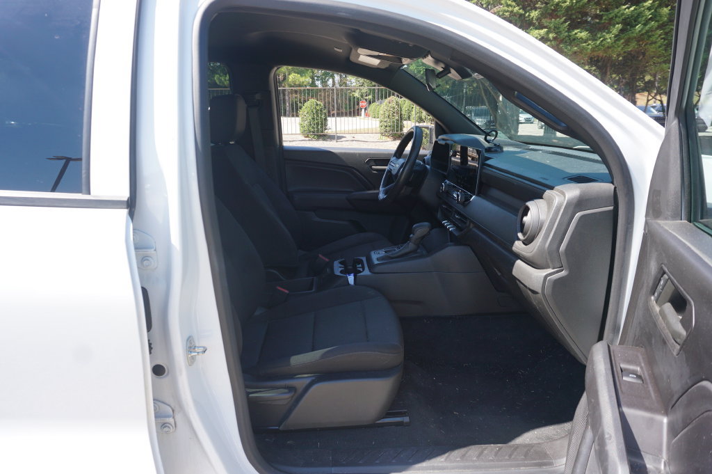 Used 2023 Chevrolet Colorado W/T w/ WT Convenience Package RWD image 16