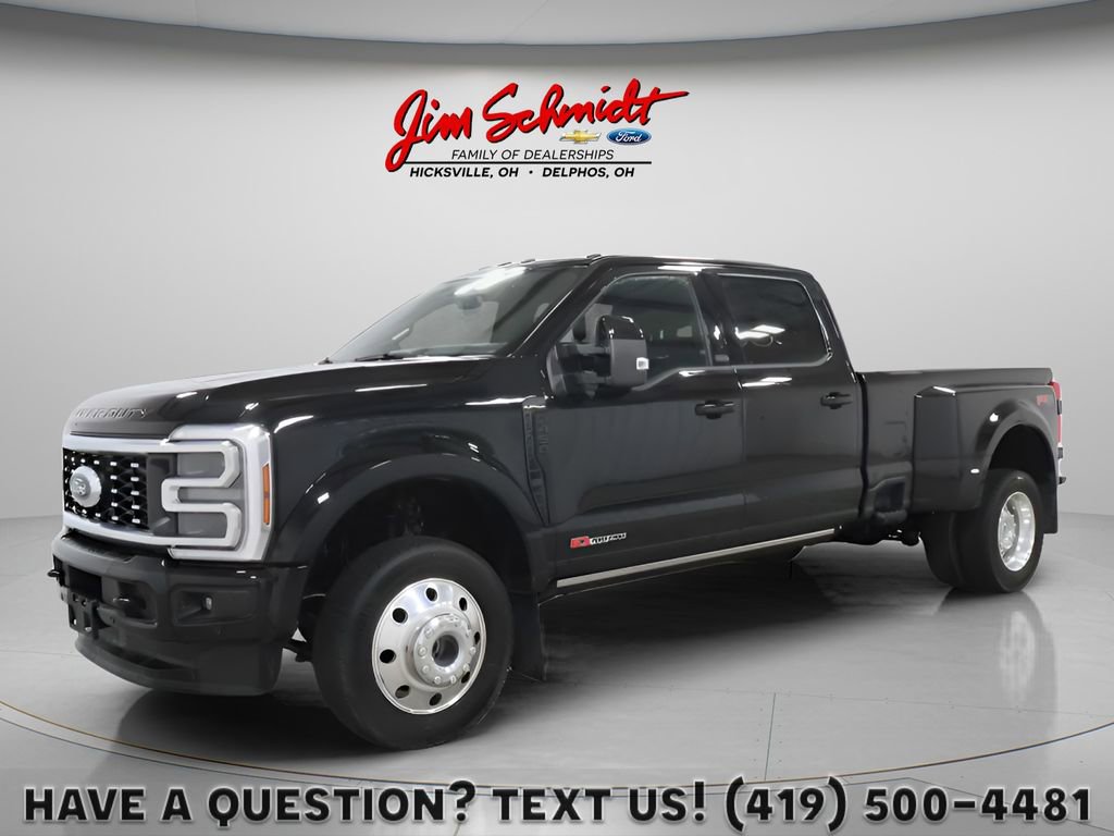 Used 2025 Ford F450 Platinum w/ FX4 Off-Road Package AWD/4WD image 1