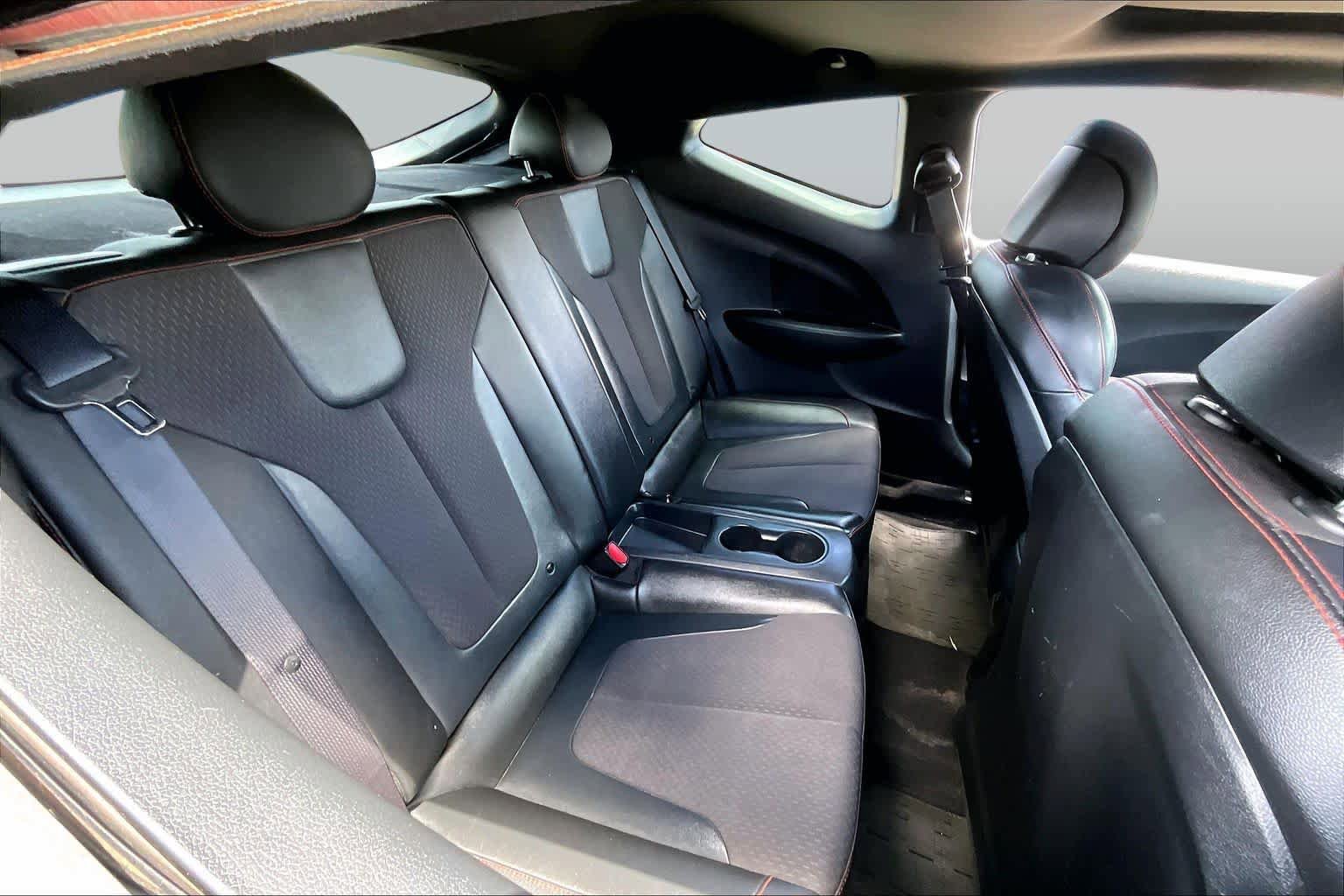 Used 2019 Hyundai Veloster Turbo FWD image 19