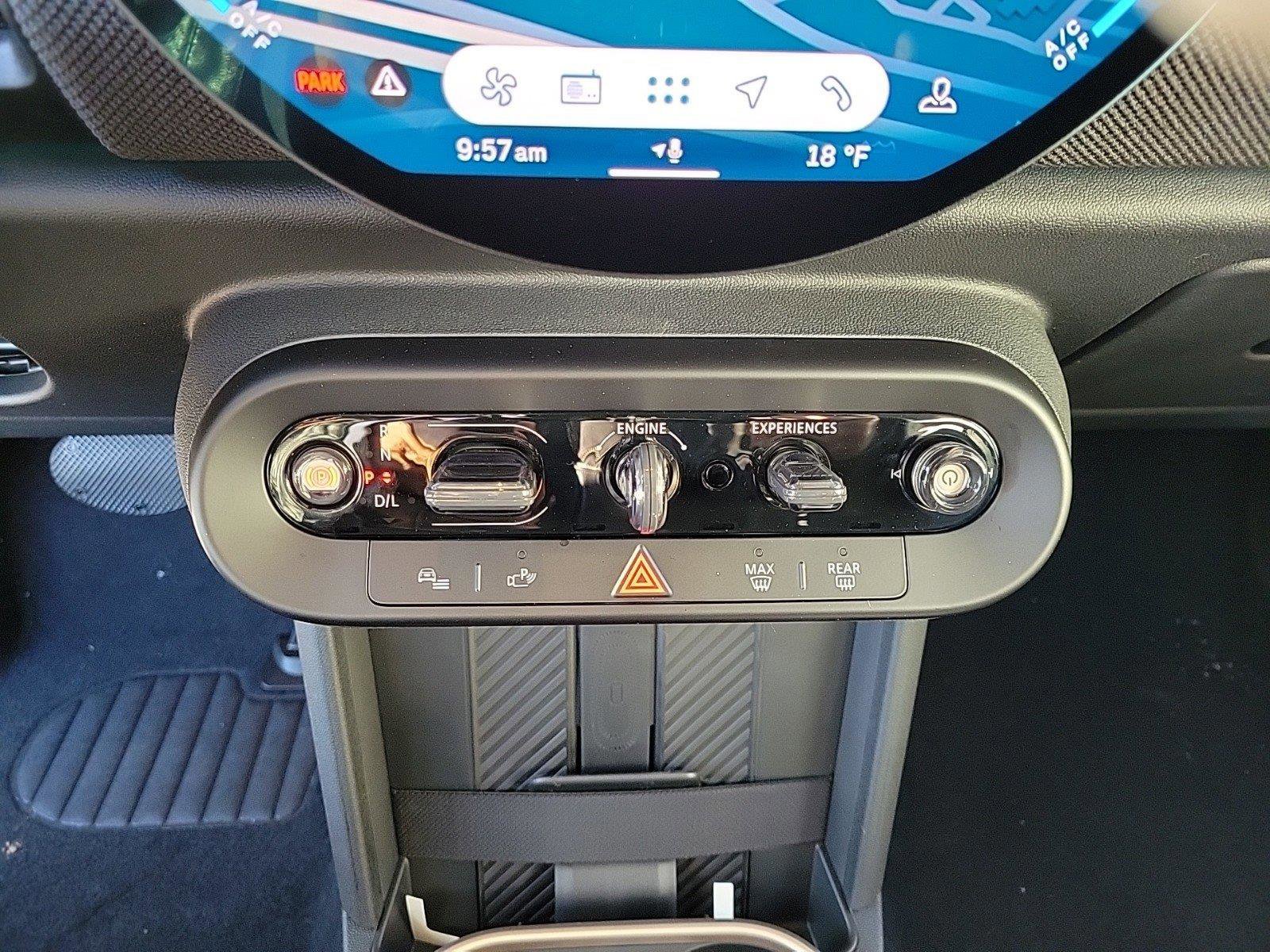 Certified 2025 MINI Cooper S FWD image 33