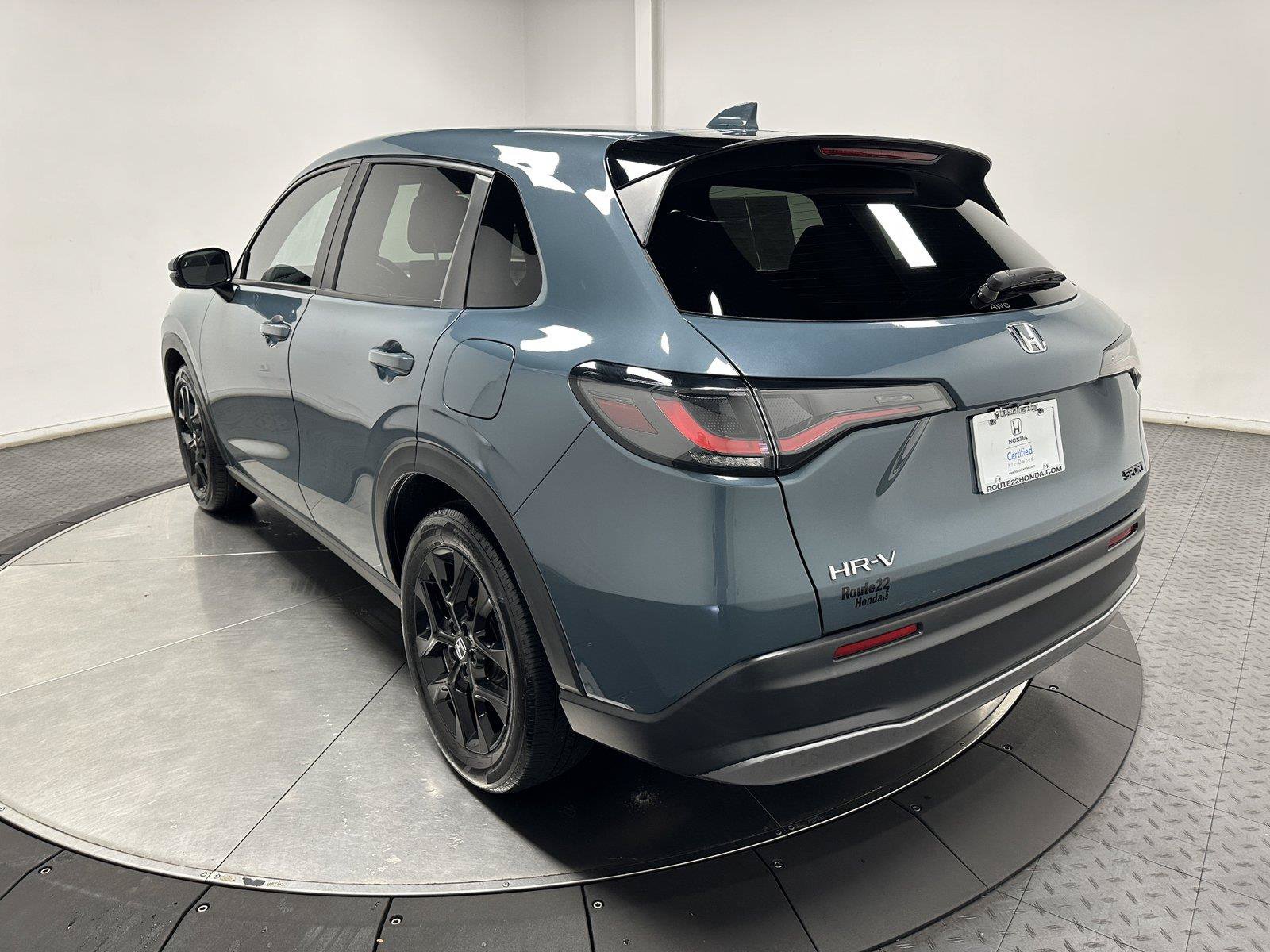 Used 2024 Honda HR-V Sport image 9
