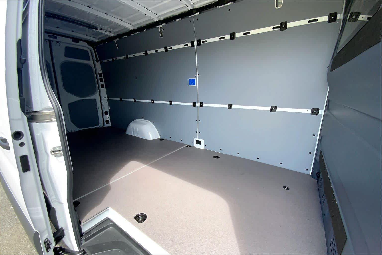 New 2026 Mercedes-Benz Sprinter 2500 image 10