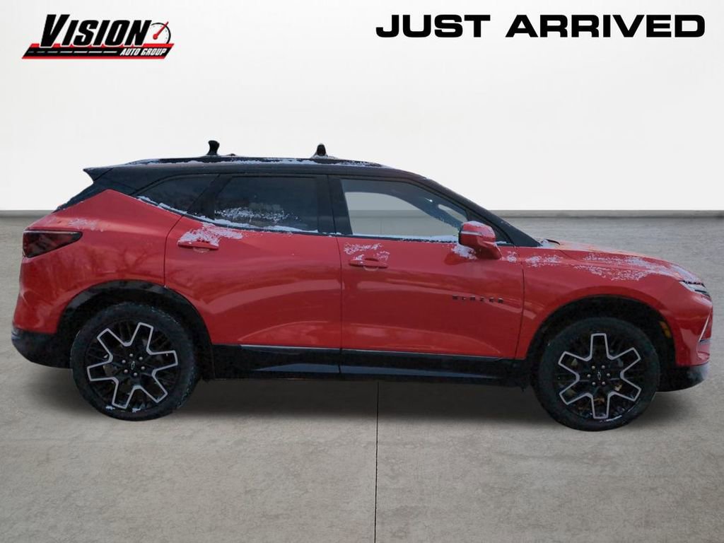 Used 2023 Chevrolet Blazer RS w/ Driver Confidence II Package image 4