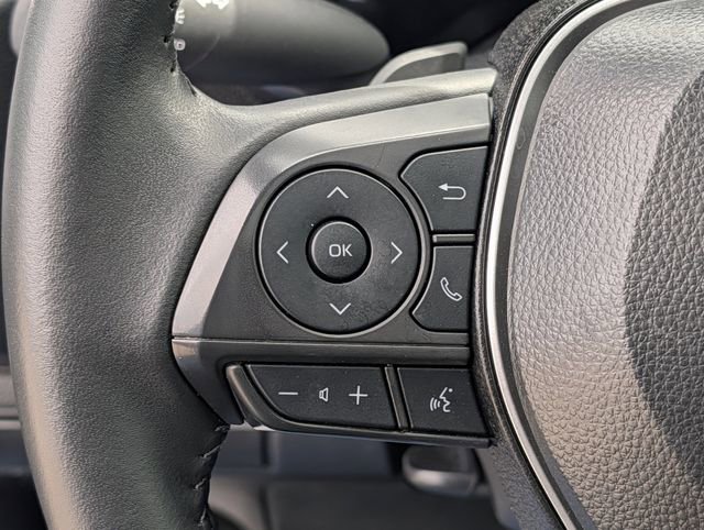 Used 2025 Toyota Corolla XSE image 22