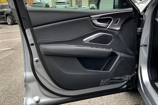 New 2025 Acura RDX SH-AWD image 13