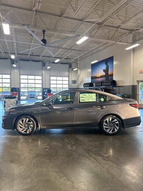 New 2025 Subaru Legacy Limited w/ Popular Package #3 image 5