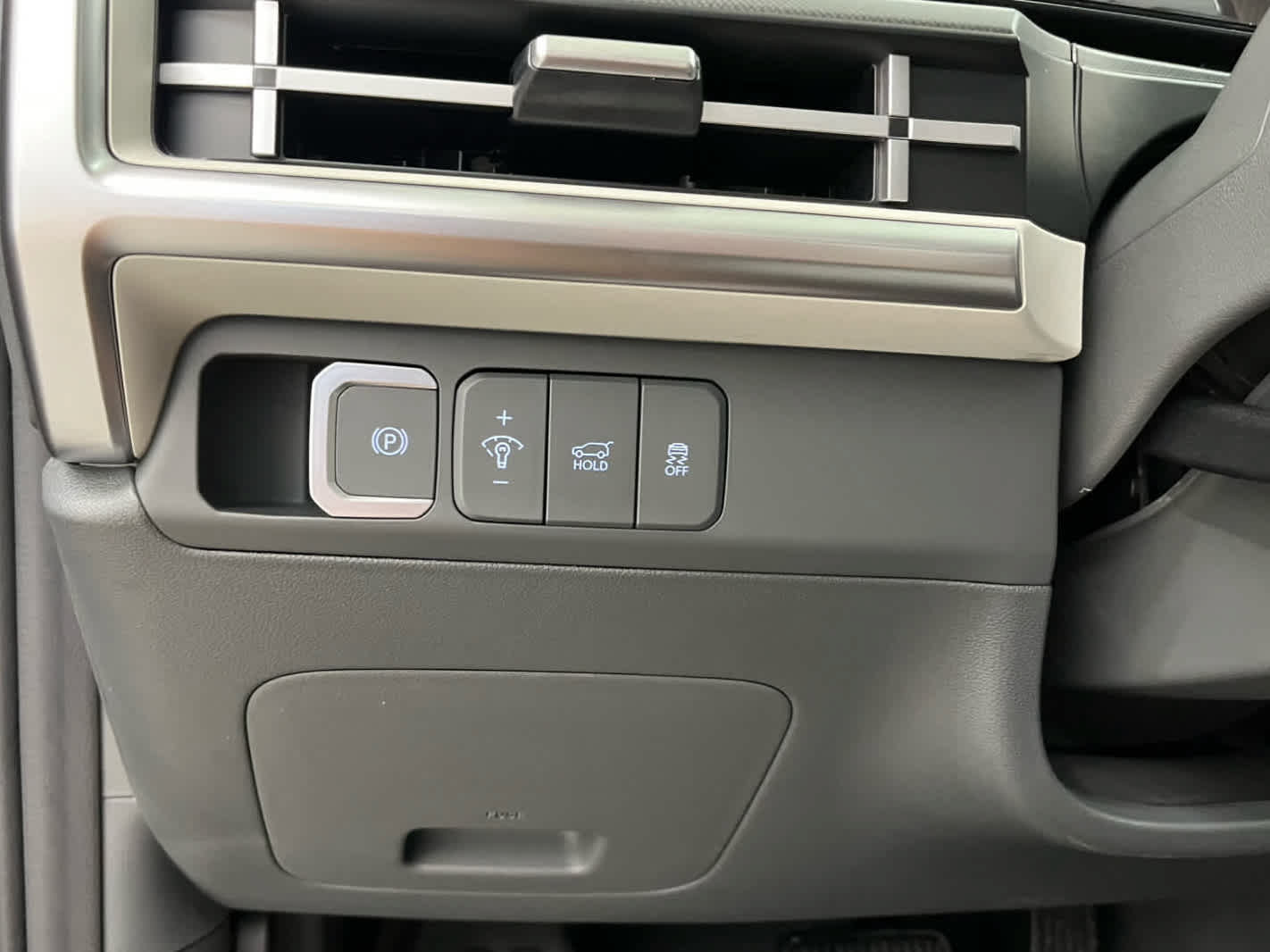 New 2026 Hyundai Santa Fe SEL FWD image 8