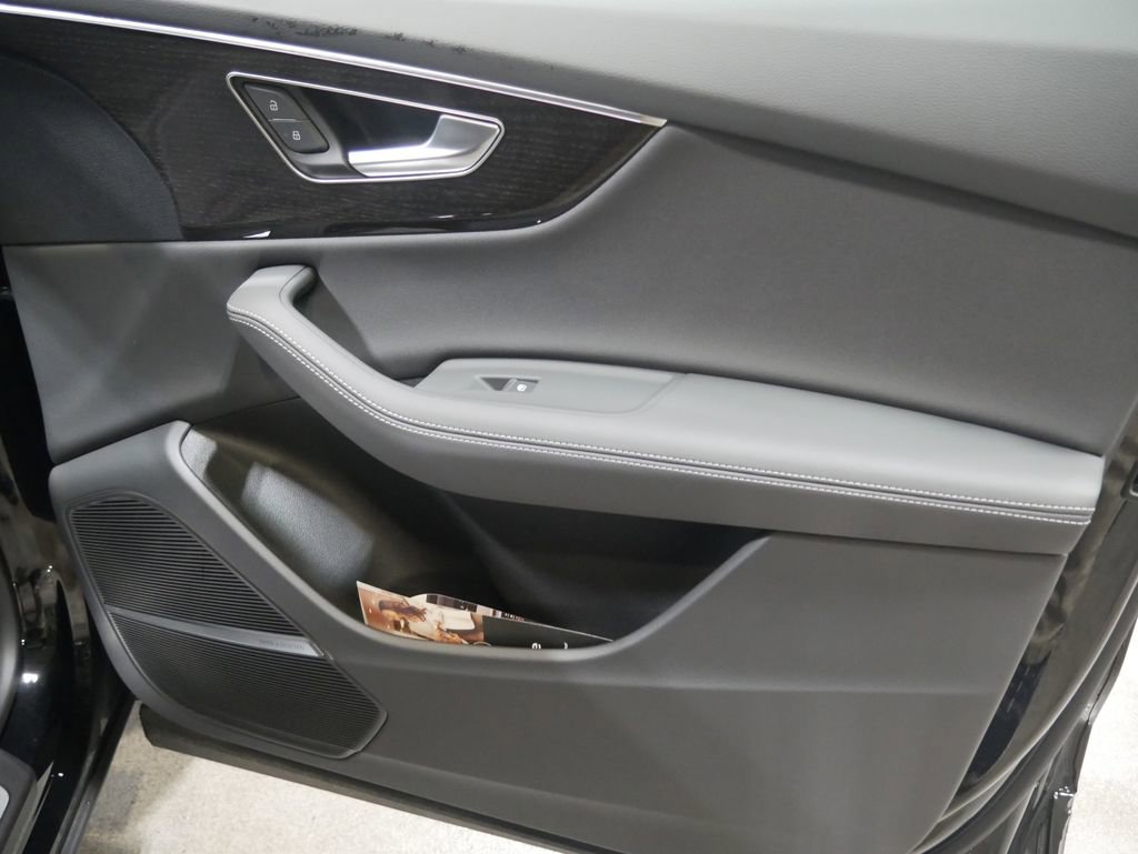 New 2026 Audi Q8 Premium Plus image 28