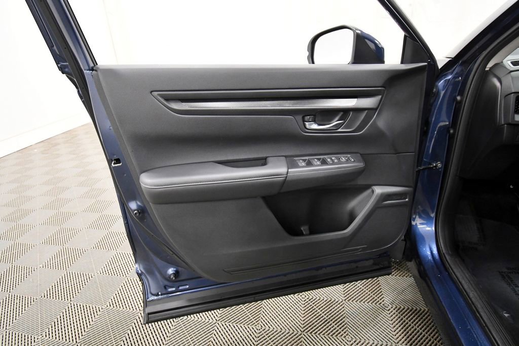 Certified 2025 Honda CR-V LX image 13