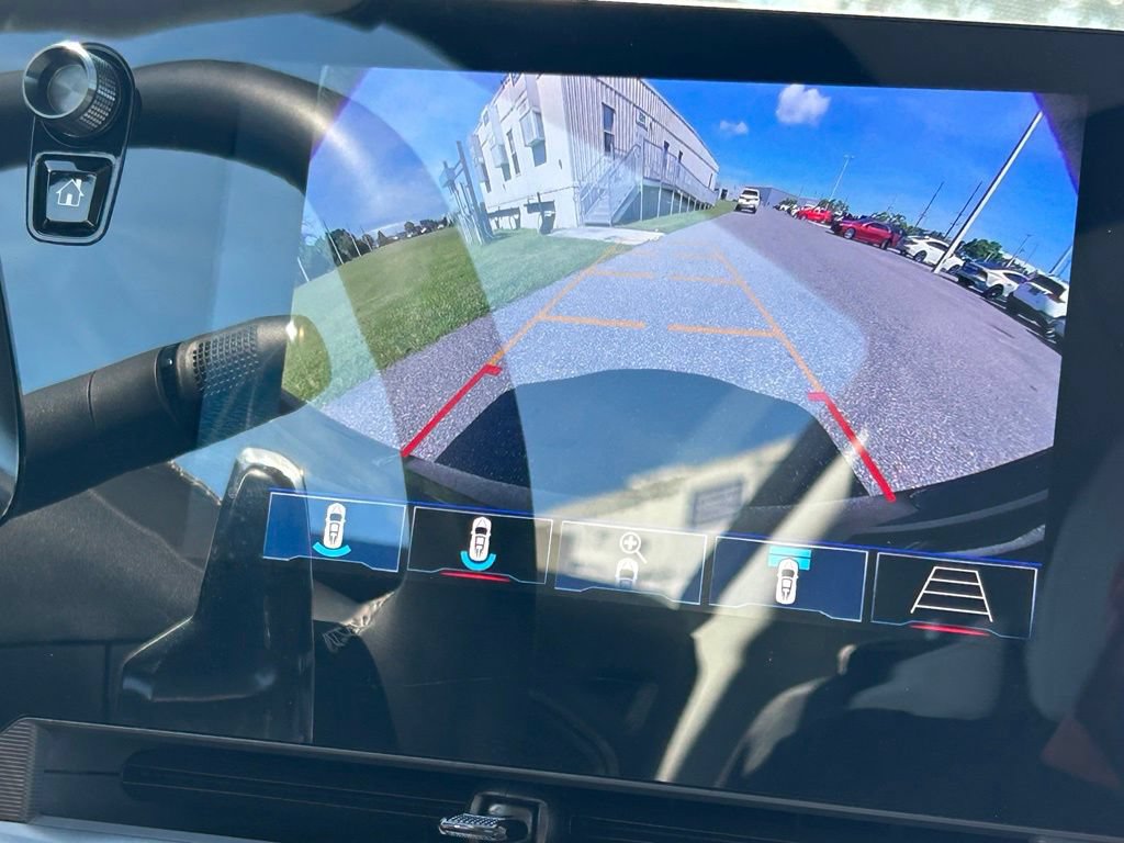 Used 2025 Chevrolet Corvette Stingray Premium Cpe w/ 3LT RWD image 34