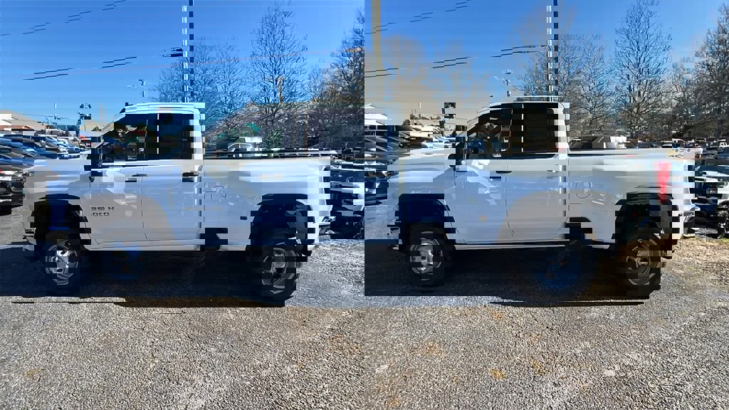 New 2026 Chevrolet Silverado 3500 W/T image 8