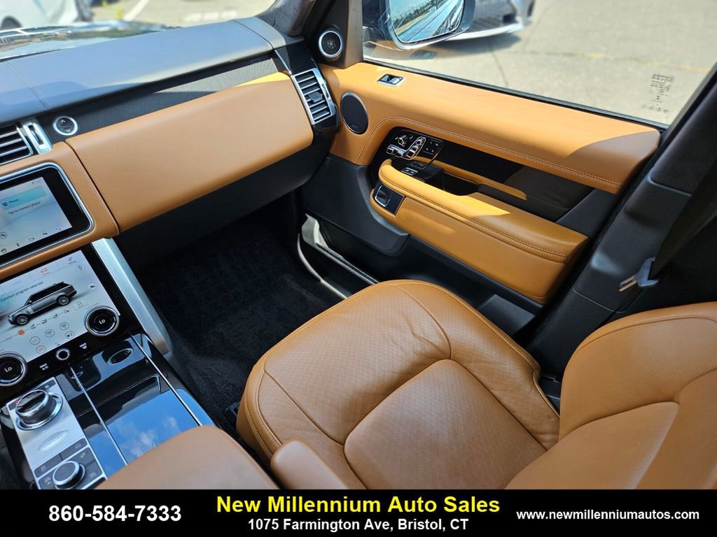 Used 2021 Land Rover Range Rover Long Wheelbase Autobiography image 15