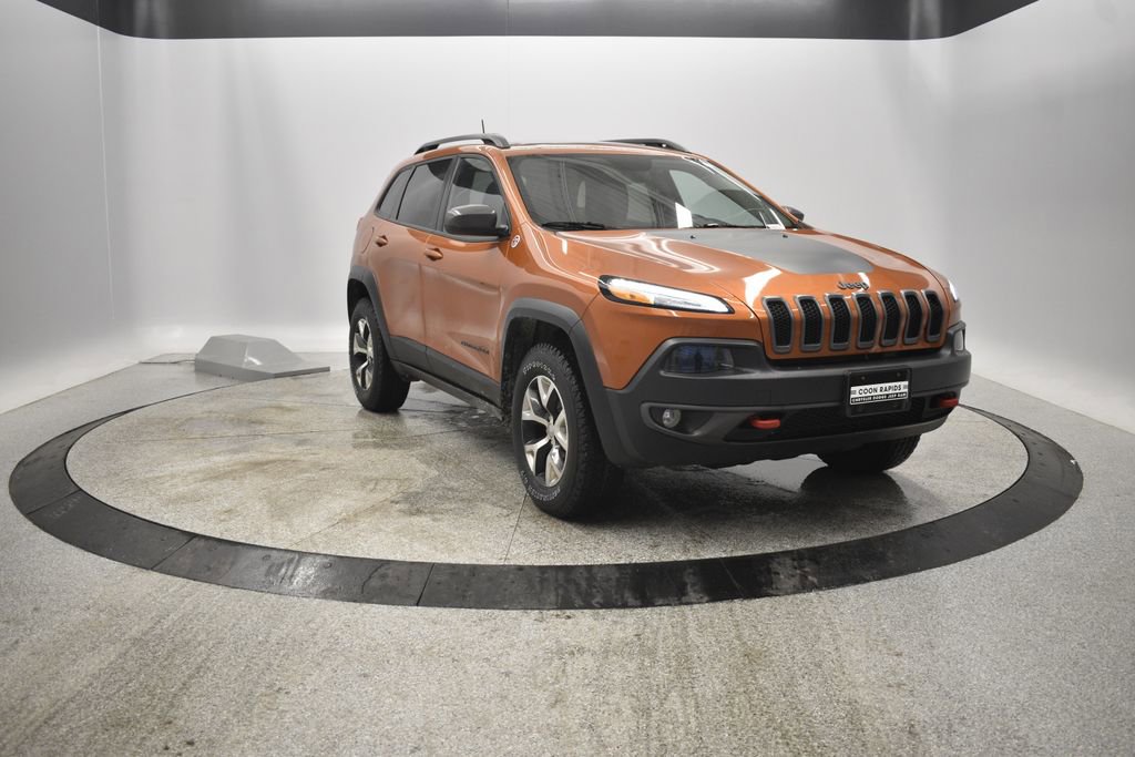 Certified 2016 Jeep Cherokee Trailhawk w/ Comfort/Convenience Group image 14