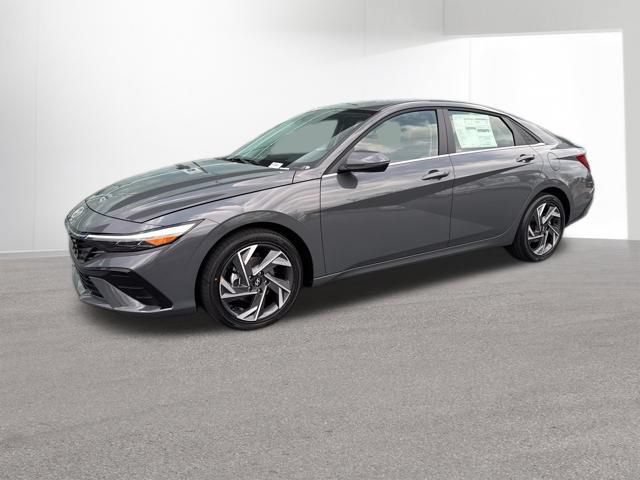 New 2026 Hyundai Elantra Limited FWD image 3