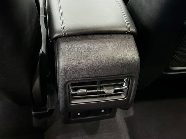 Used 2023 Lincoln Corsair Reserve image 25