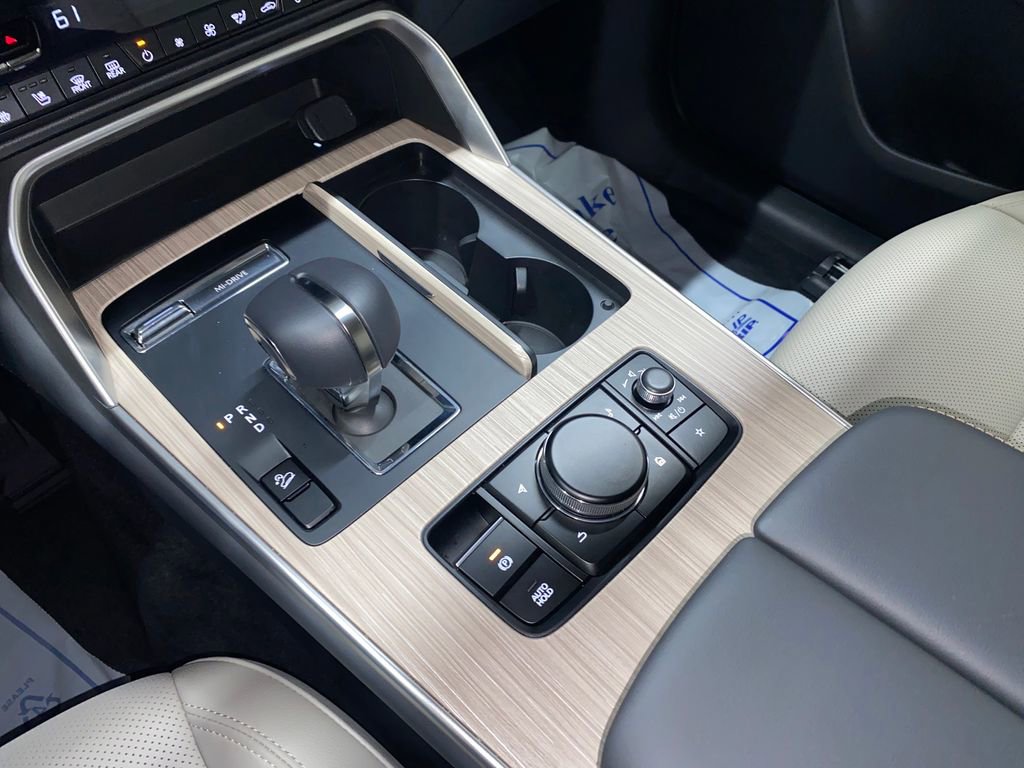 Used 2026 MAZDA CX-90 3.3 Turbo w/ Preferred Package AWD/4WD image 23