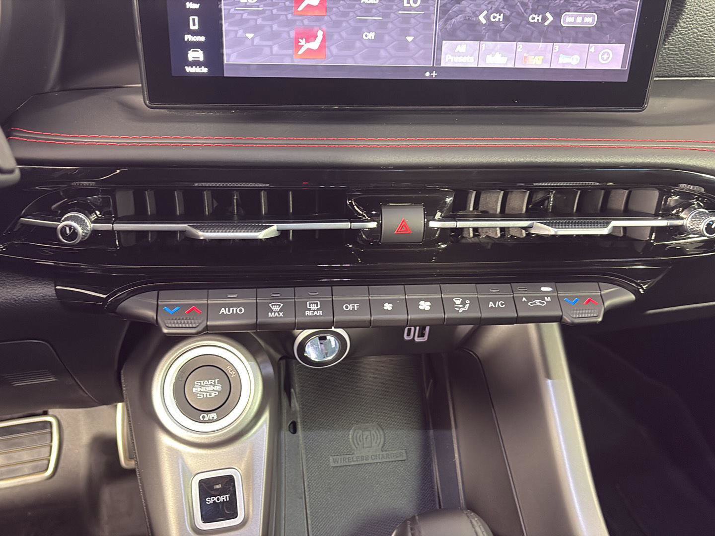 Used 2024 Dodge Hornet R/T Plus image 34