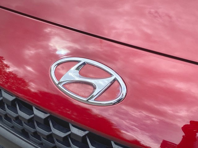 Used 2023 Hyundai Kona SEL AWD/4WD image 29