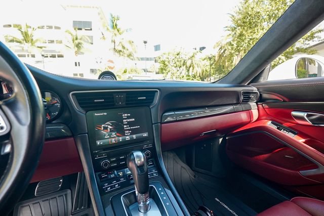 Used 2017 Porsche 911 4 Coupe AWD/4WD image 65