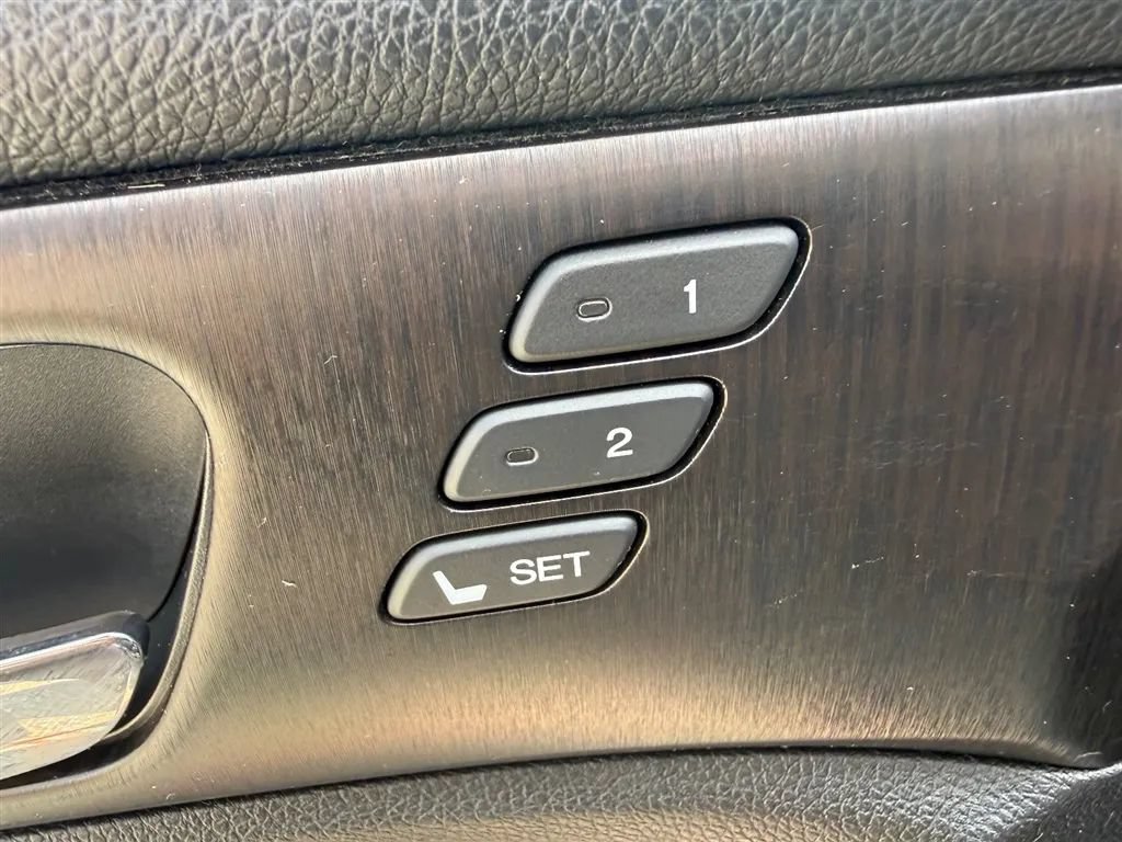 Used 2015 Honda Accord EX-L image 33