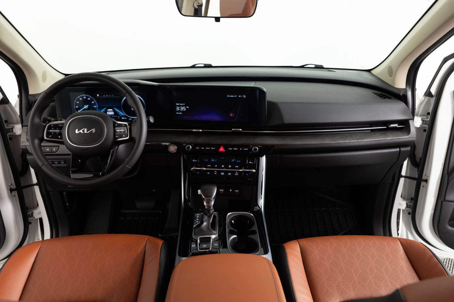 Used 2024 Kia Carnival SX FWD image 42