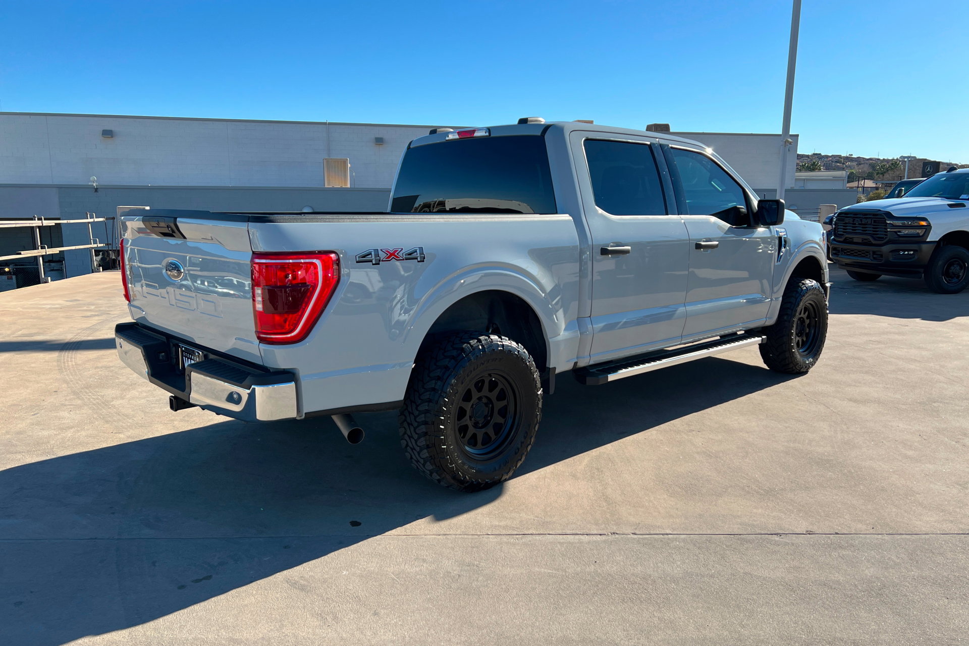 Used 2023 Ford F150 XLT w/ Equipment Group 301A Mid image 5