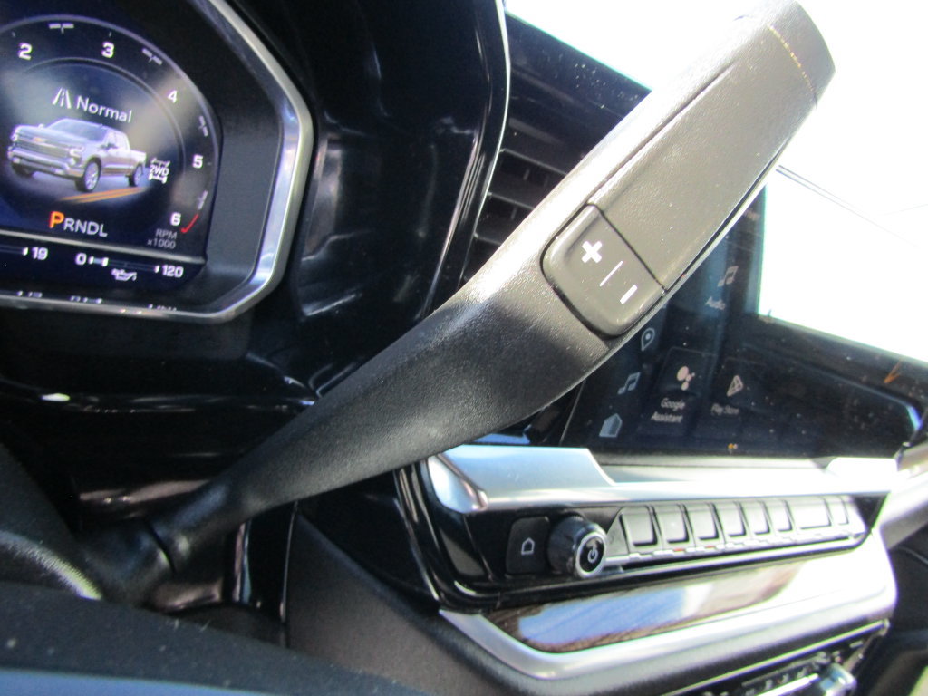Used 2024 Chevrolet Silverado 1500 LT AWD/4WD image 23