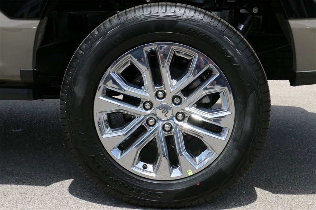 New 2025 Ford F150 King Ranch w/ FX4 Off-Road Package image 9