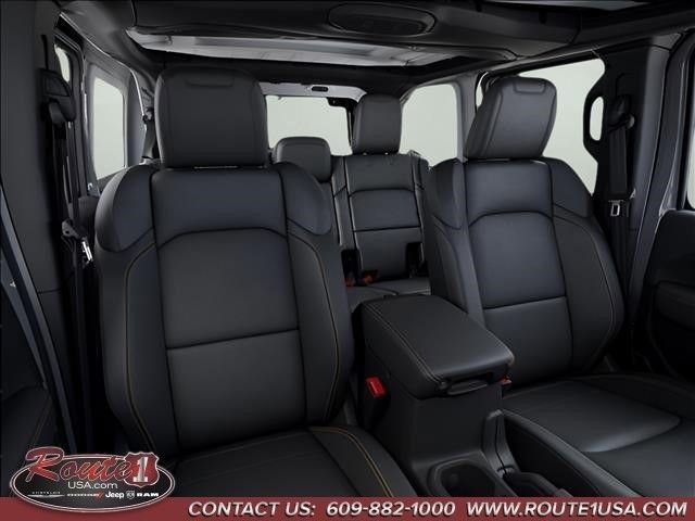 New 2026 Jeep Wrangler Unlimited Sahara AWD/4WD image 17