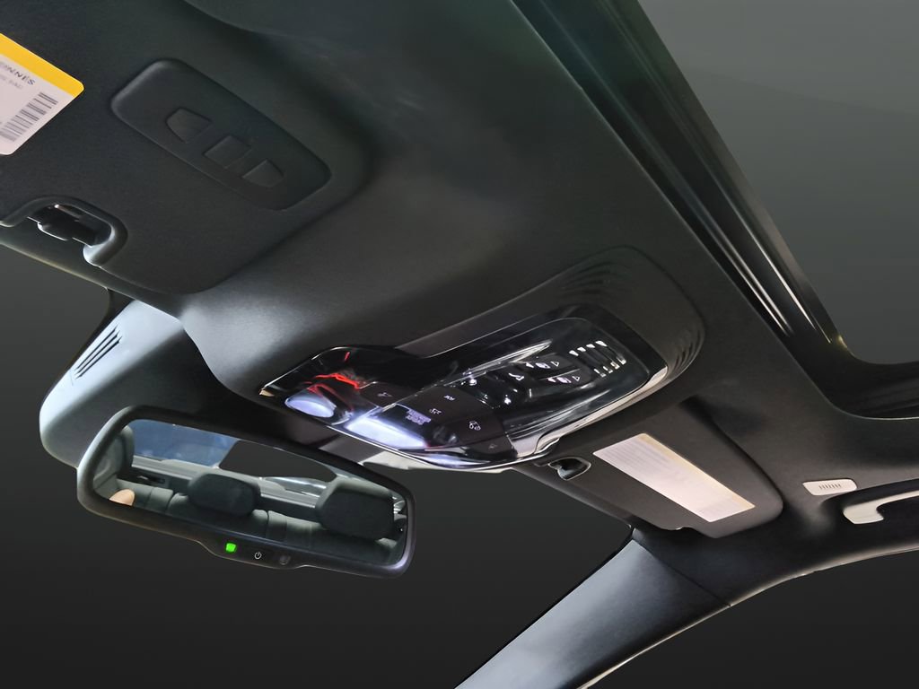 Used 2022 Alfa Romeo Giulia Ti image 24