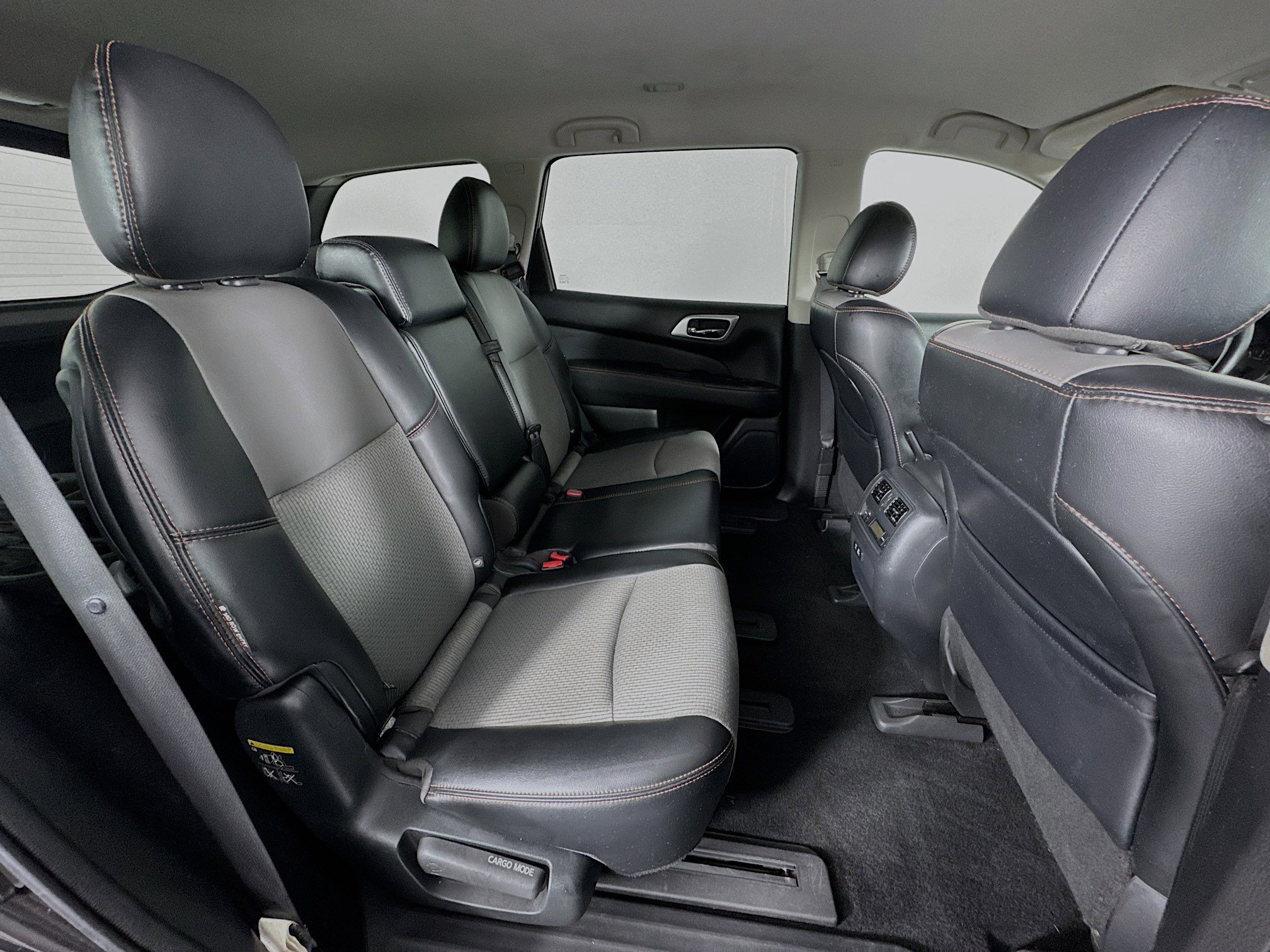 Used 2020 Nissan Pathfinder SV w/ Rock Creek Edition image 25