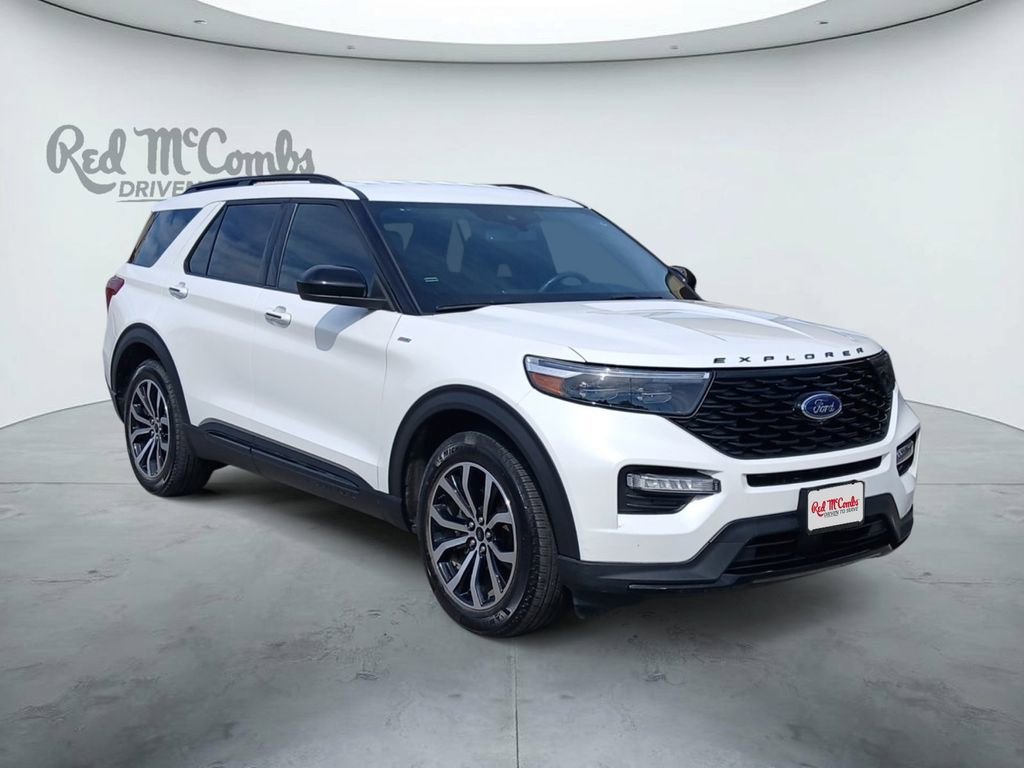 Used 2024 Ford Explorer ST-Line w/ Class IV Trailer Tow Package RWD image 7
