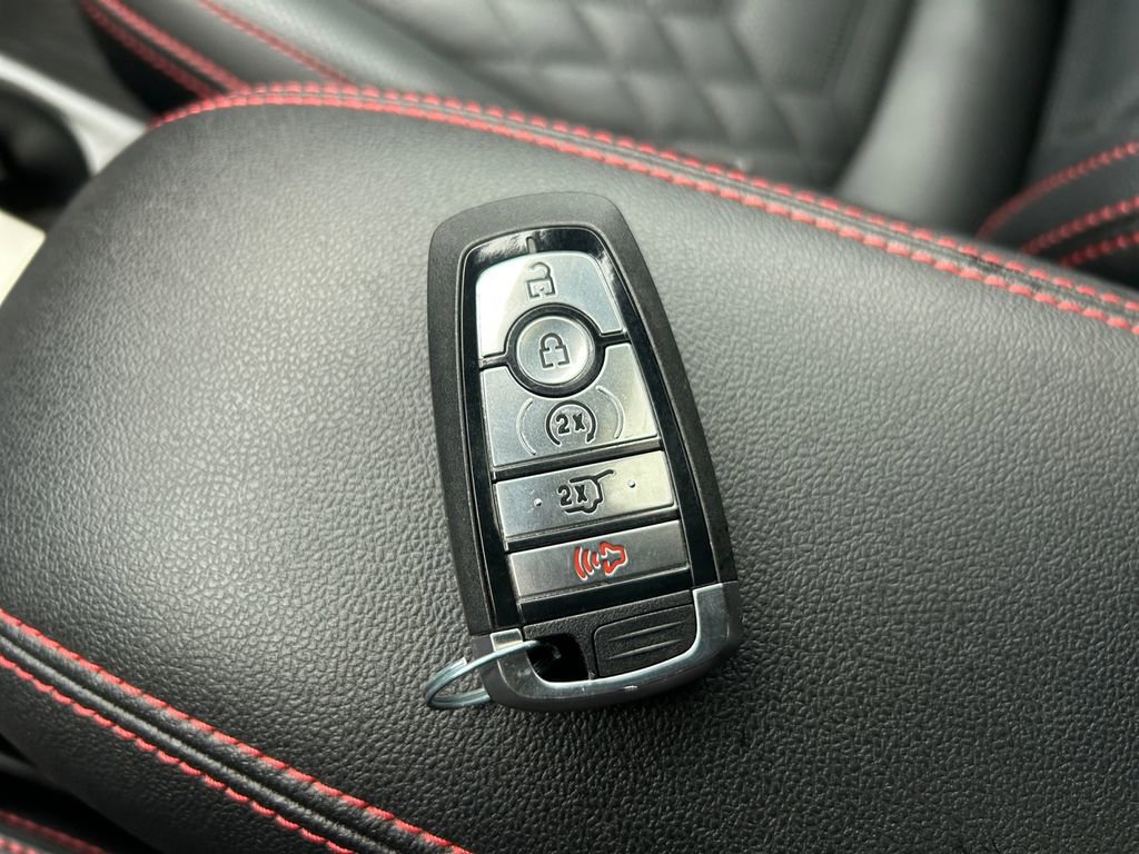 Used 2024 Ford Escape ST-Line Elite w/ Premium Technology Package image 34