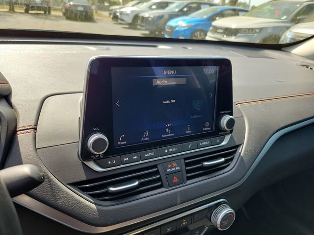 Used 2024 Nissan Altima 2.5 SR image 18