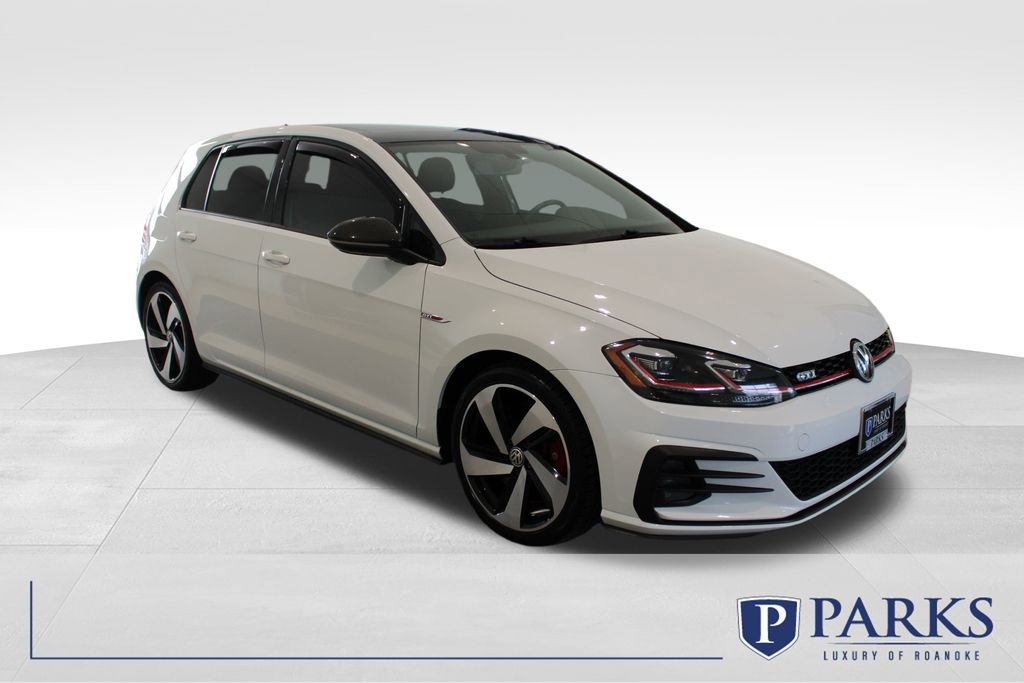 Used 2018 Volkswagen GTI SE image 1