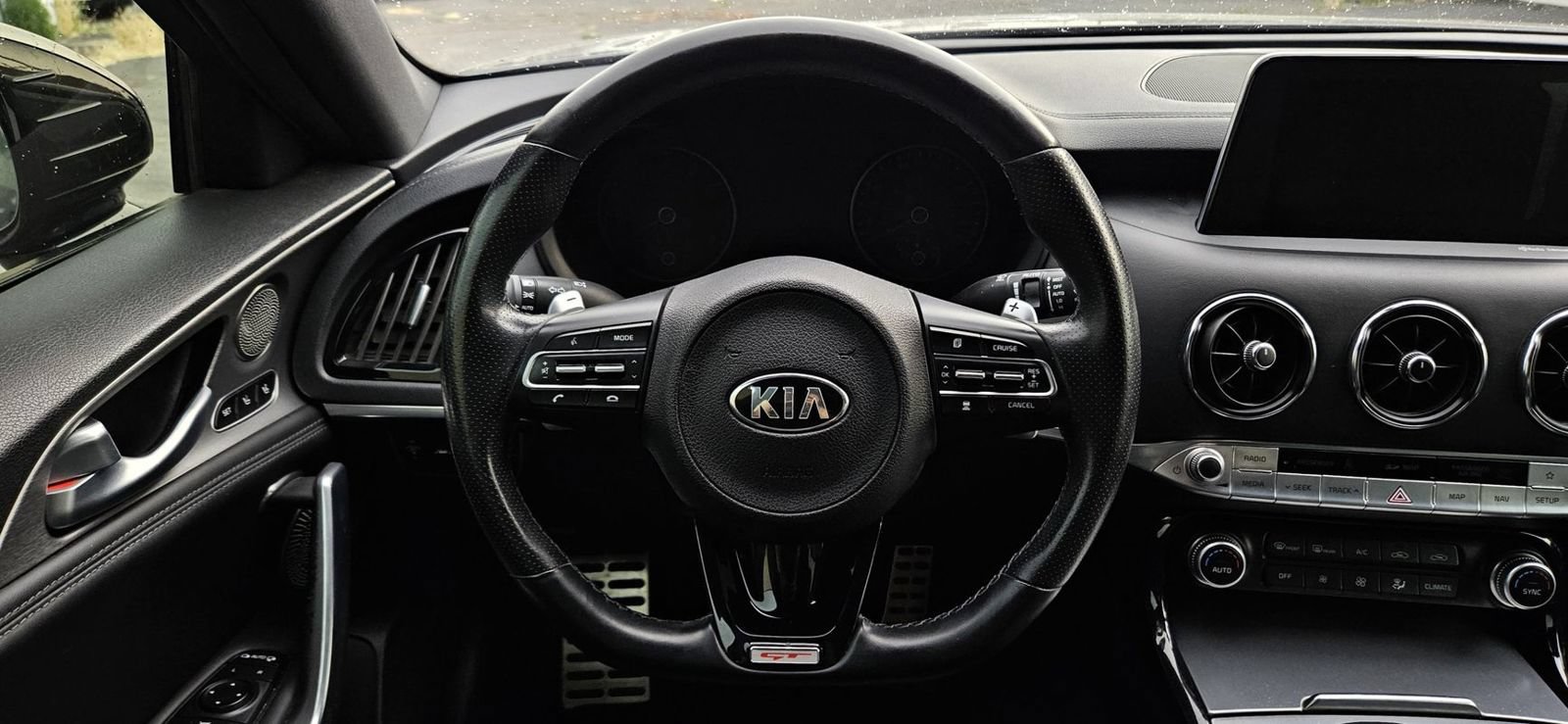 Used 2019 Kia Stinger GT2 RWD image 10