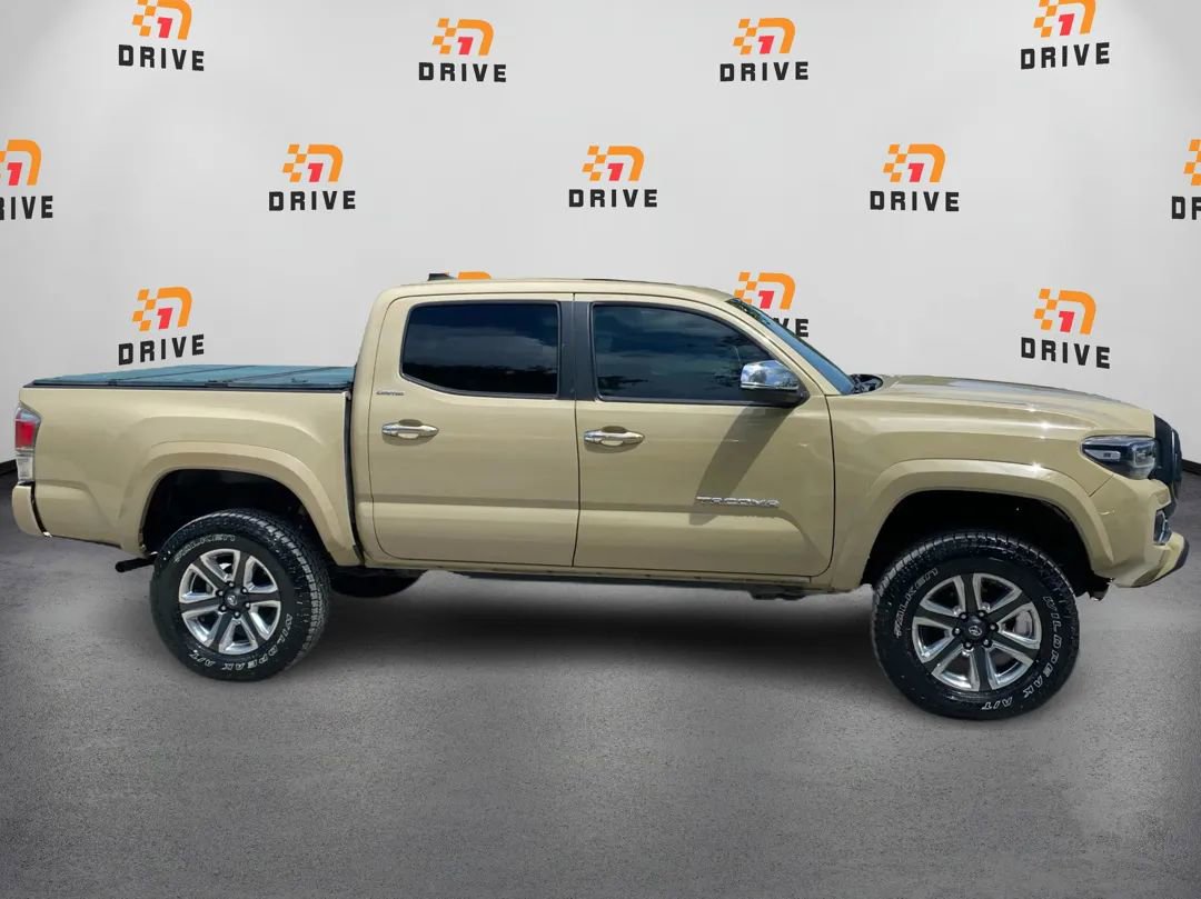 Used 2017 Toyota Tacoma Limited w/ Tow Package AWD/4WD image 4