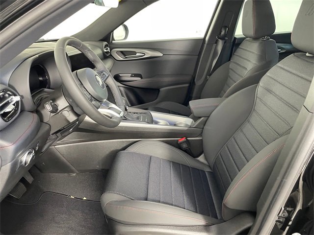 New 2025 Dodge Hornet GT w/ Cold Weather Group image 2