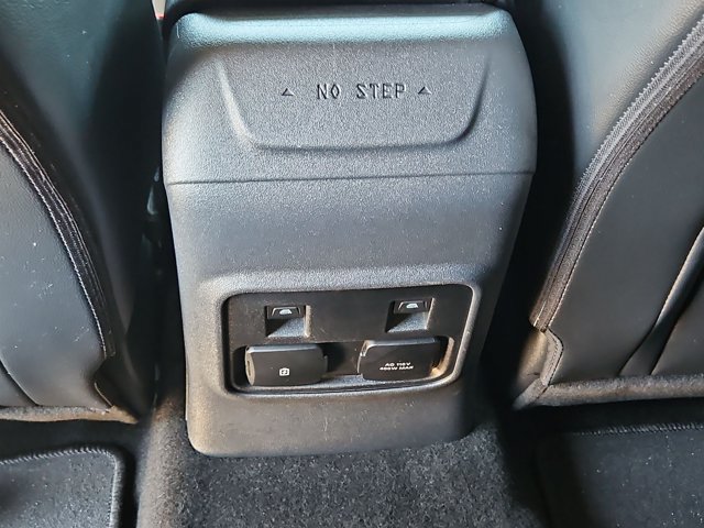 Used 2024 Ford Bronco Outer Banks AWD/4WD image 17