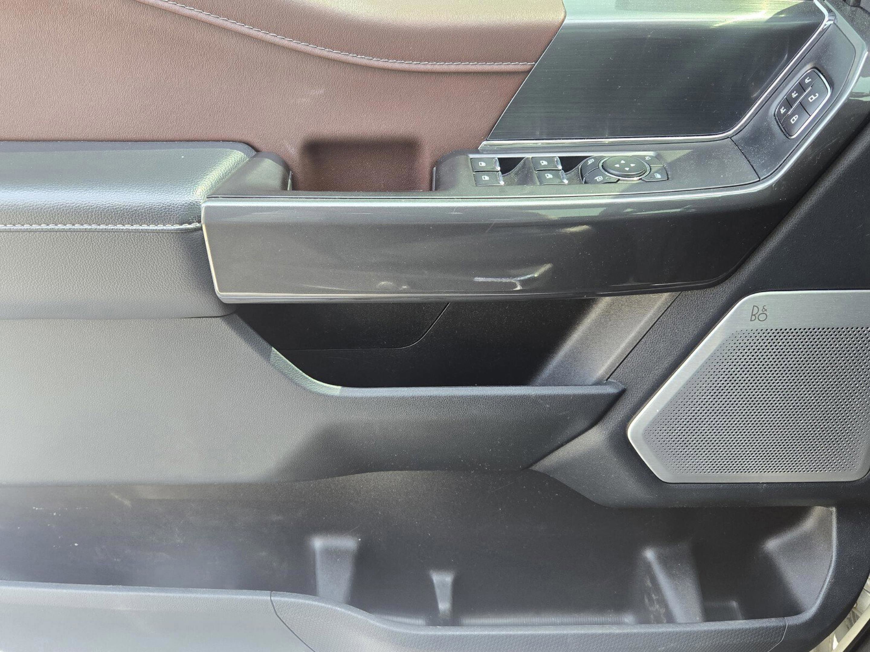 Used 2023 Ford F150 Lariat w/ Equipment Group 502A High image 27