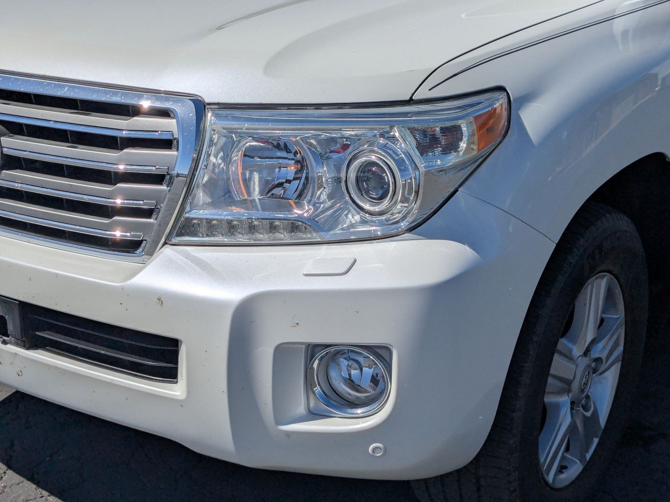 Used 2013 Toyota Land Cruiser AWD/4WD image 10