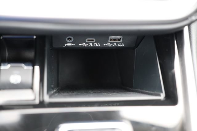 Certified 2025 Subaru Outback Limited image 45