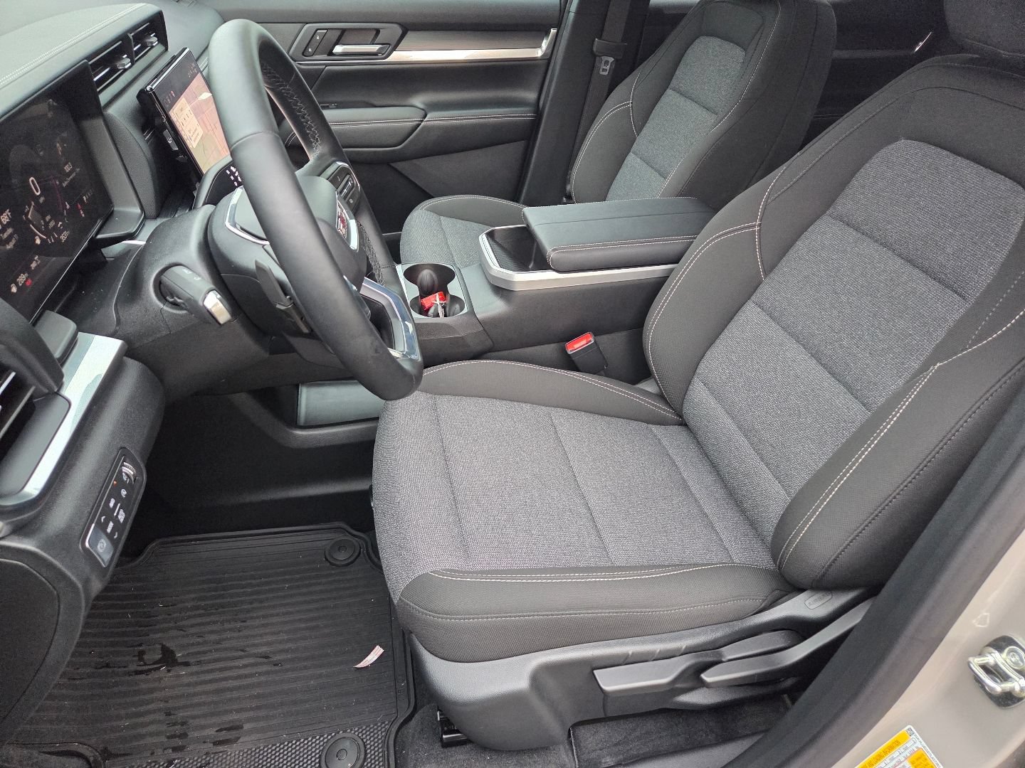 New 2026 GMC Terrain Elevation w/ Technology Package II AWD/4WD image 26