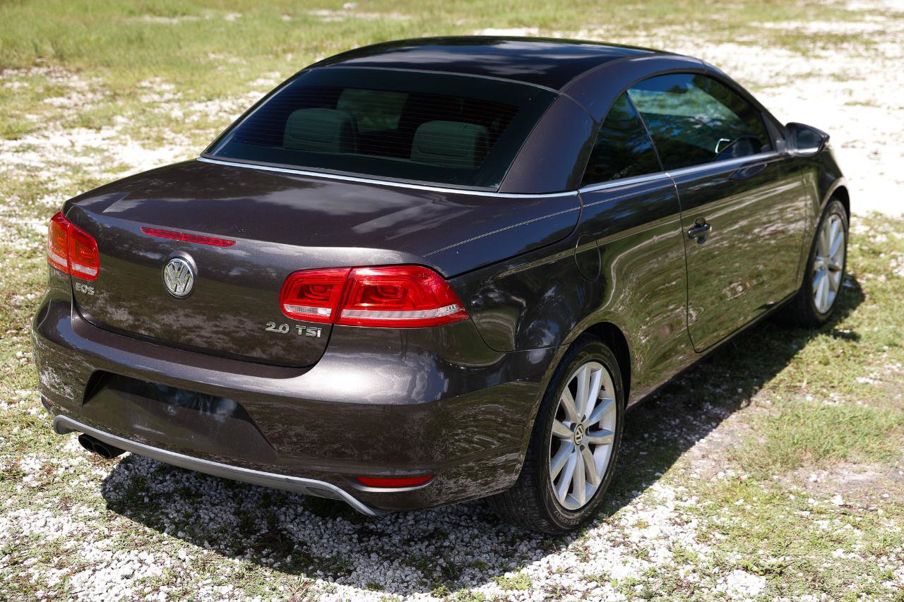 Used 2013 Volkswagen Eos Komfort FWD image 11