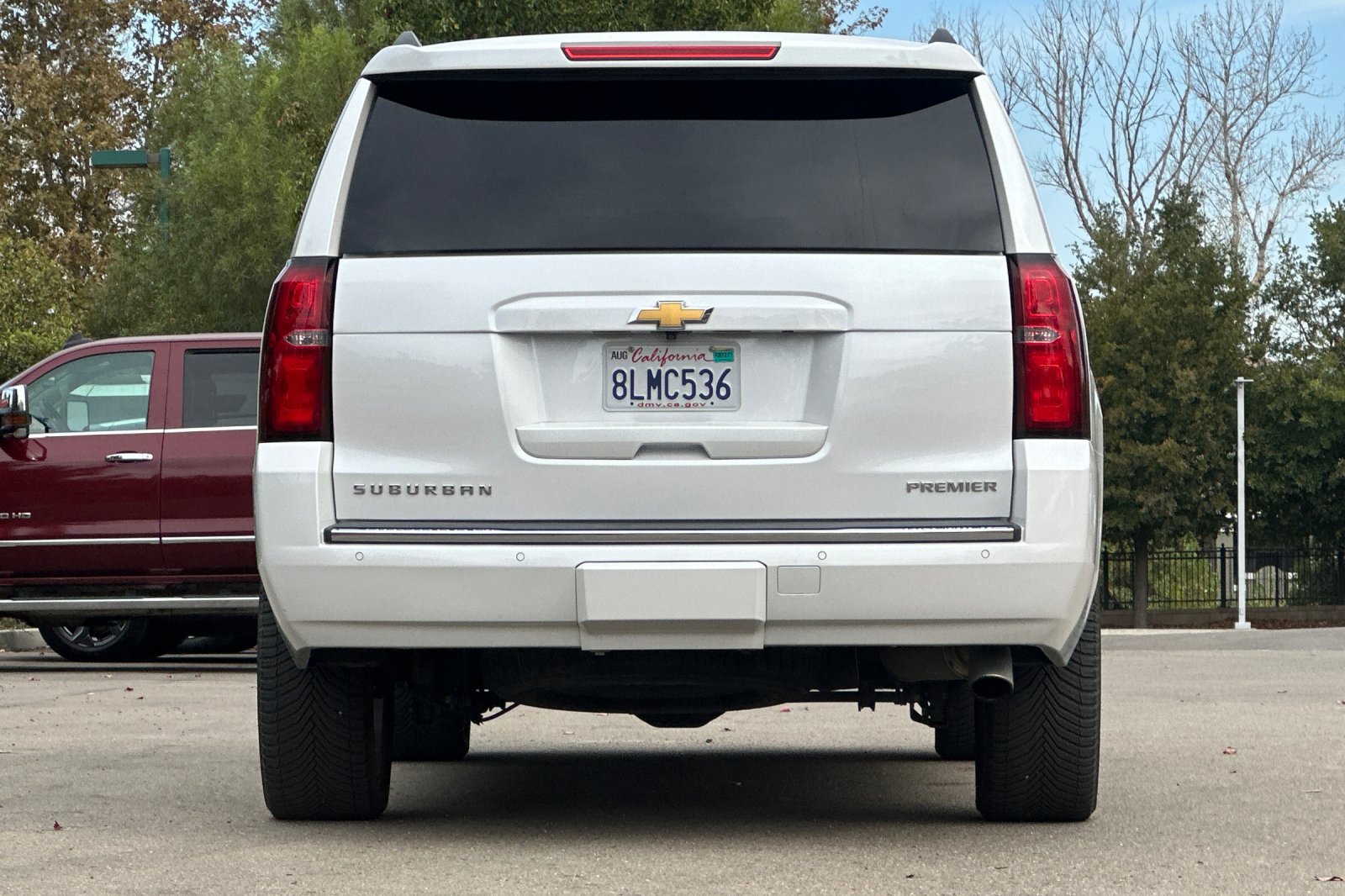 Used 2019 Chevrolet Suburban Premier w/ Premier Plus Edition AWD/4WD image 5