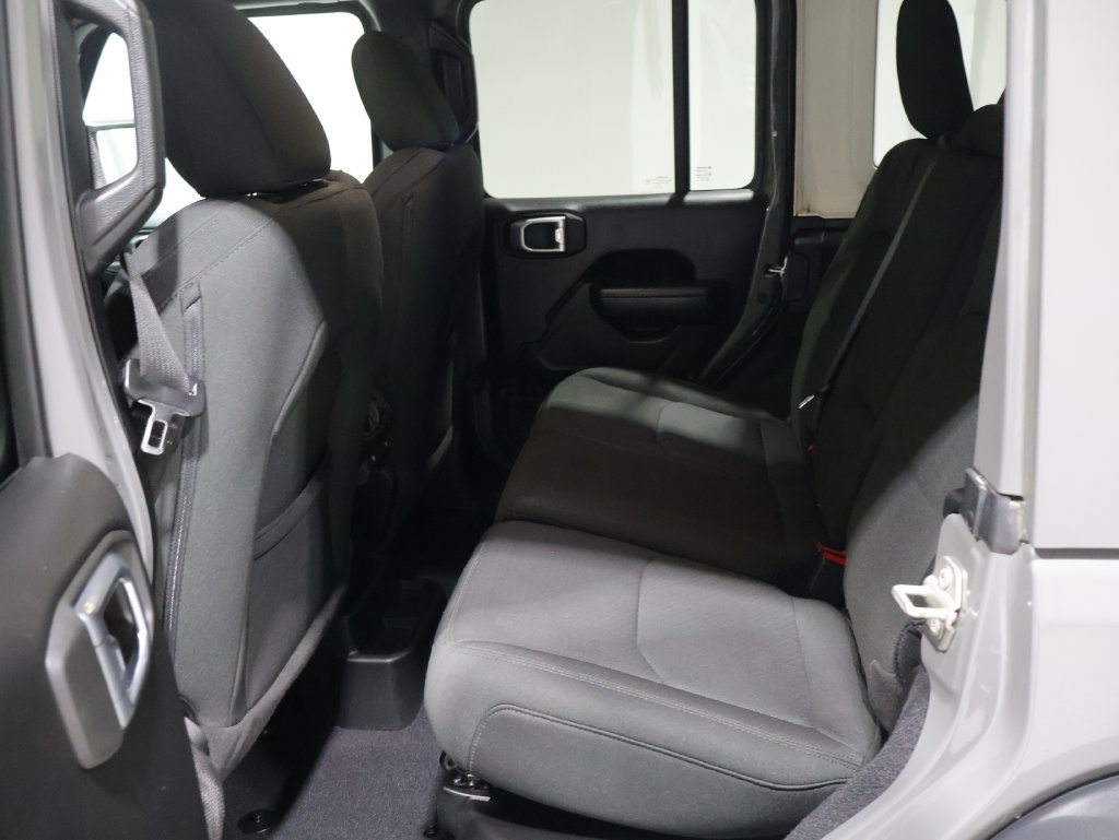 Used 2023 Jeep Wrangler Unlimited w/ Cold Weather Group AWD/4WD image 17
