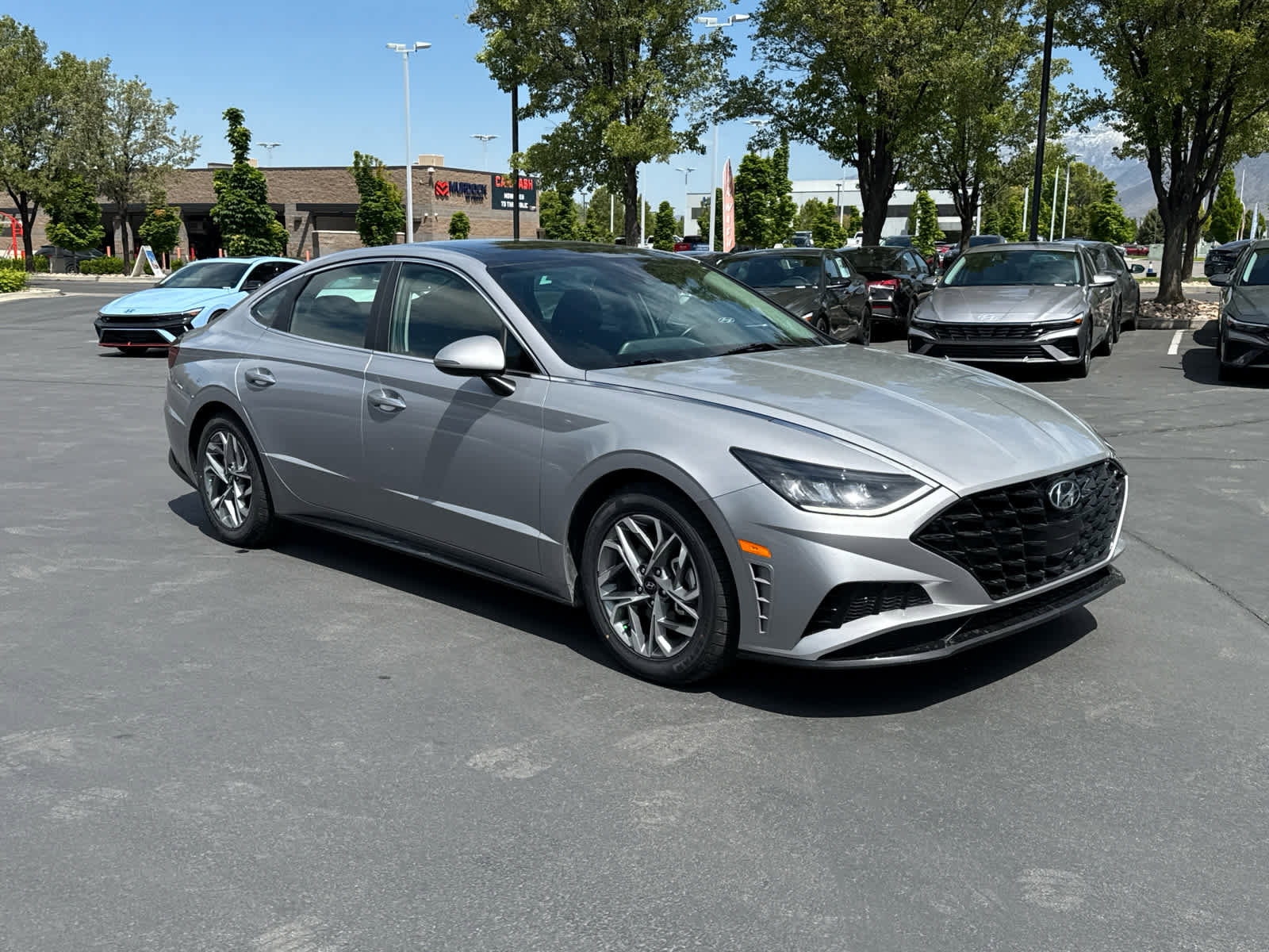 Used 2023 Hyundai Sonata SEL w/ Convenience Package FWD image 10