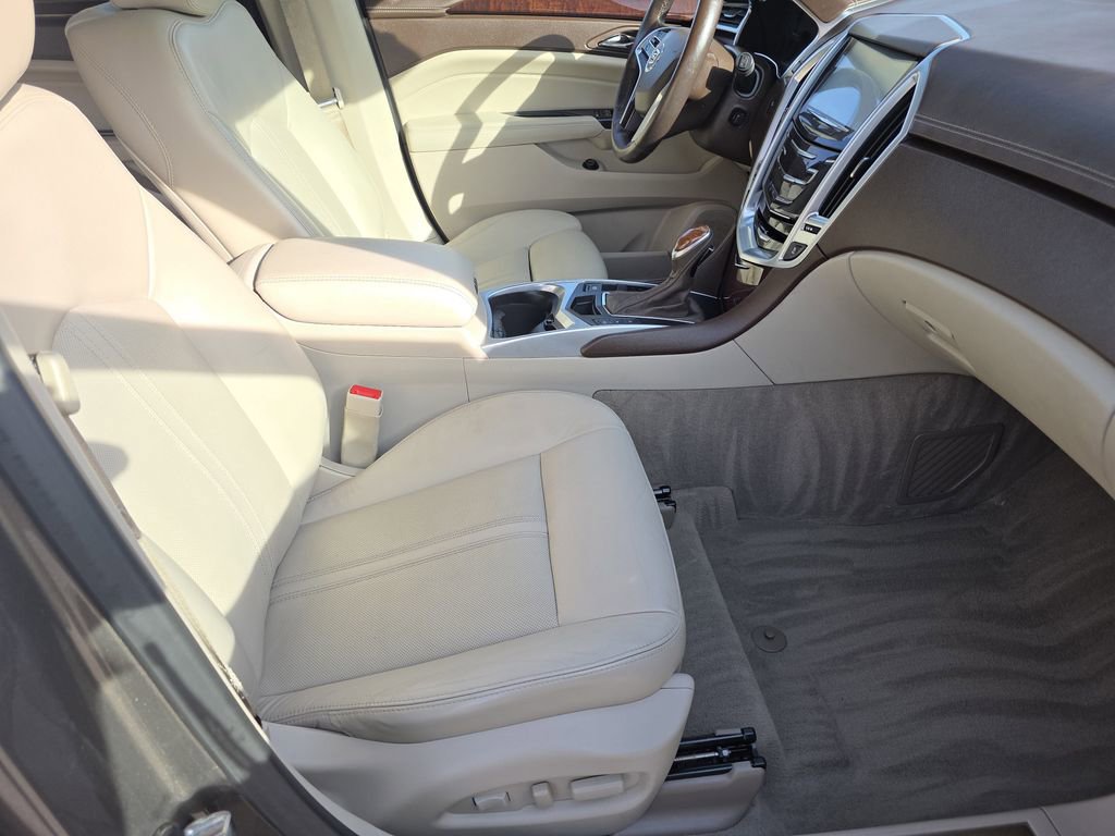 Used 2015 Cadillac SRX FWD image 22