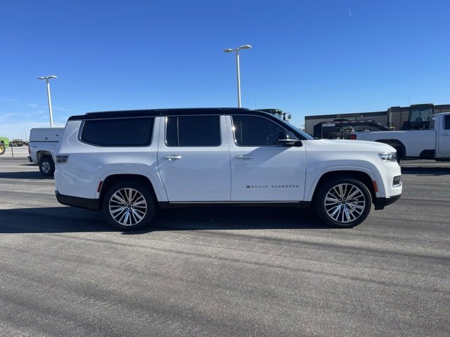 Used 2023 Jeep Grand Wagoneer L Series III w/ Rear Seat Video Group 1 image 4