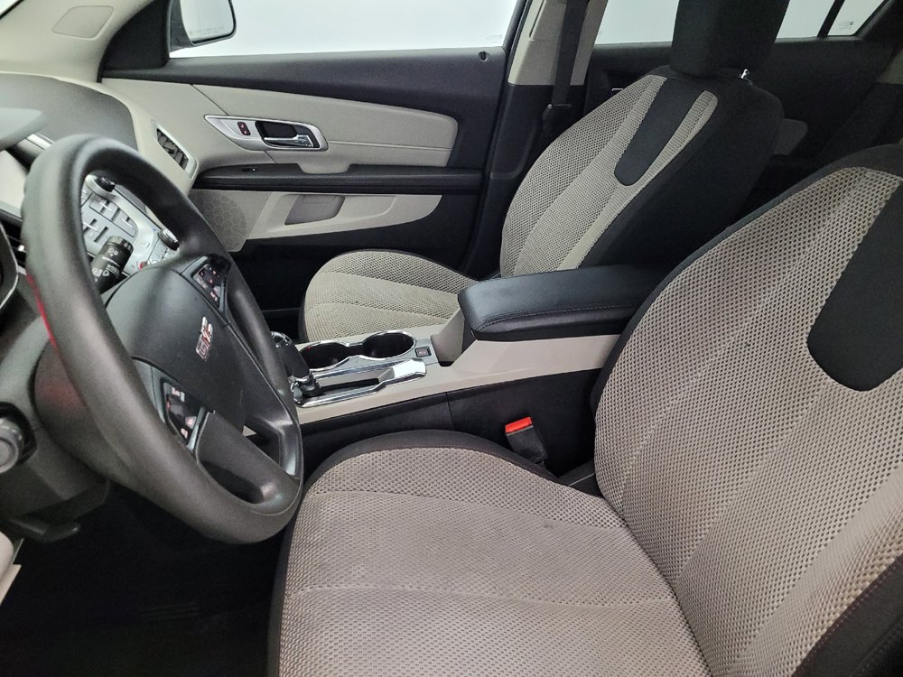 Used 2017 GMC Terrain SLE AWD/4WD image 17